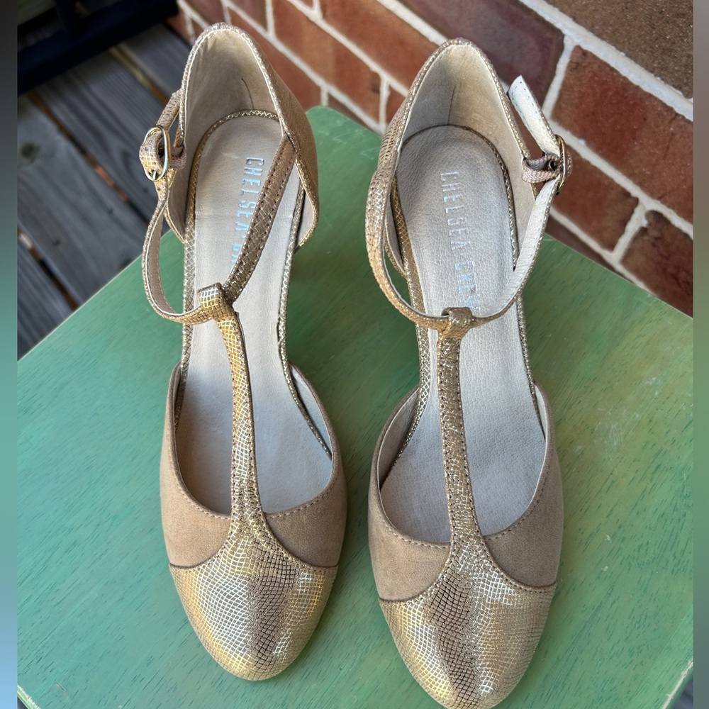 Chelsea Crew Mimosa Gold Microfiber Pumps 6 NIB